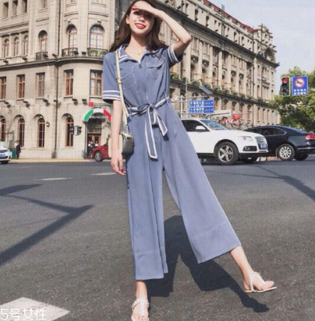 不會(huì)搭配衣服怎么辦？女生不會(huì)搭配怎么解決？