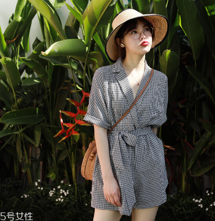 白領上班穿什么衣服？白領mm穿搭圖片