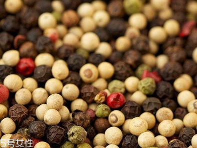 白胡椒可以吃嗎？白胡椒怎么吃？