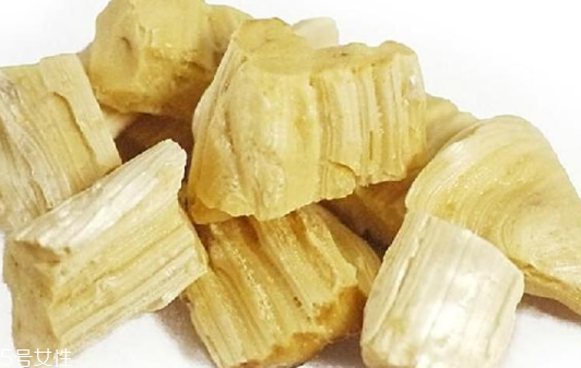 姜糖能和西瓜一起吃嗎？姜糖能和蜂蜜一起吃嗎？