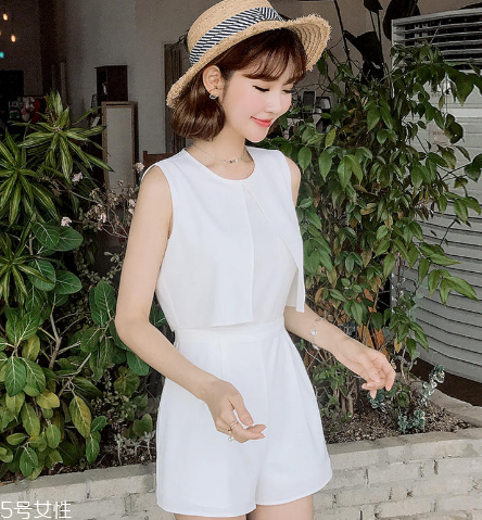 夏天穿什么連體褲好看？夏天適合穿什么連體褲？