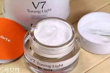 素顏霜晚上可以不洗嗎？素顏霜不洗有副作用嗎？