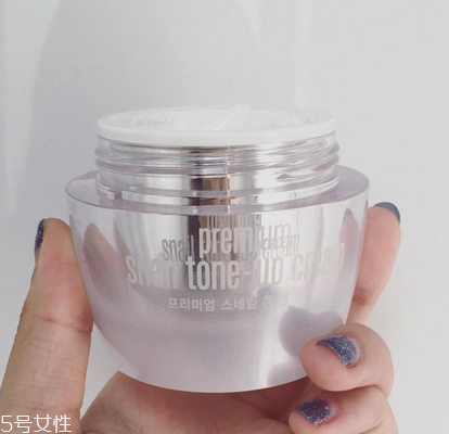 素顏霜晚上可以不洗嗎？素顏霜不洗有副作用嗎？
