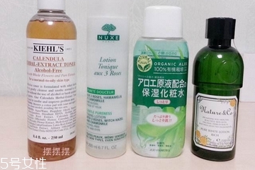 化妝水能涂眼部嗎？眼部可以涂化妝水嗎？