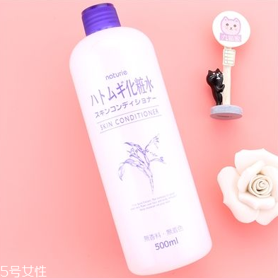 化妝水凍了還能用嗎？化妝水結(jié)晶了還能用嗎？