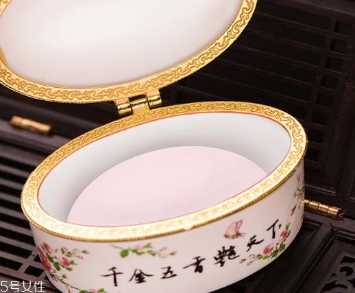戴春林鴨蛋粉養(yǎng)顏嗎？戴春林鴨蛋粉作用