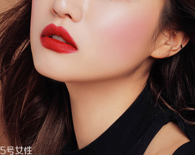 口紅弄到墻上怎么去掉？墻上口紅印怎么去掉？