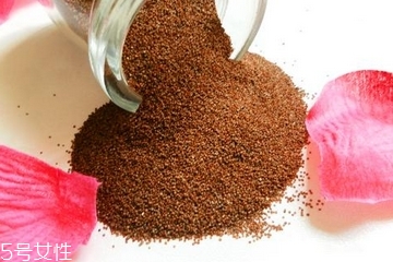 海藻面膜的功效與作用 用海藻面膜有什么好處？