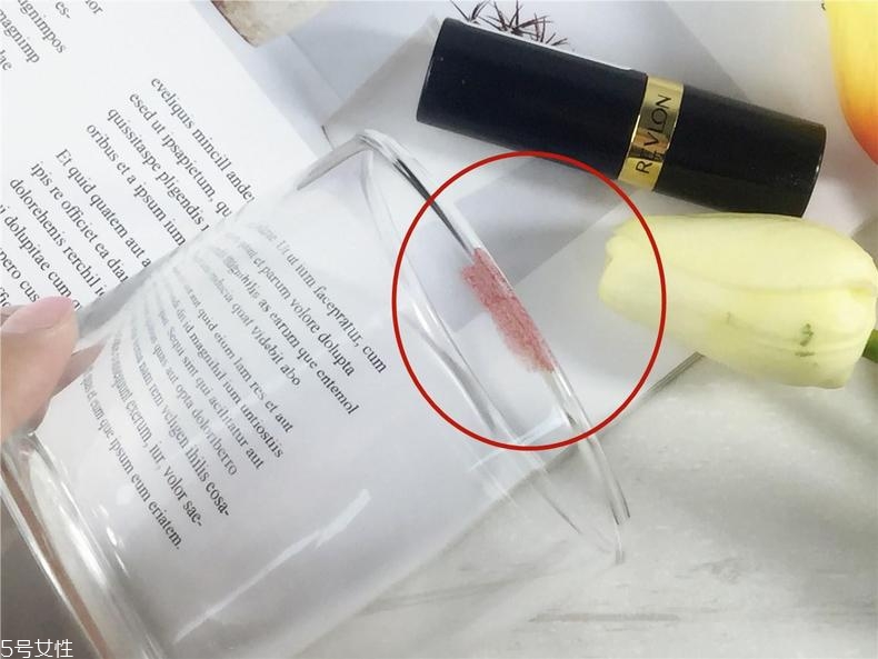 露華濃525是什么色？露華濃525適合黃皮嗎？