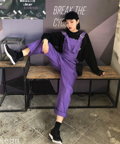 平胸女生夏天穿什么？平胸也能穿出高級感