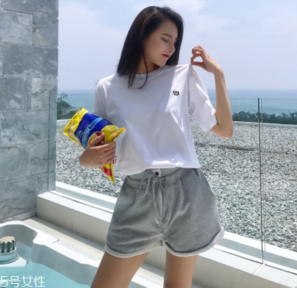 不會穿衣服搭配怎么辦？有這三樣就夠了