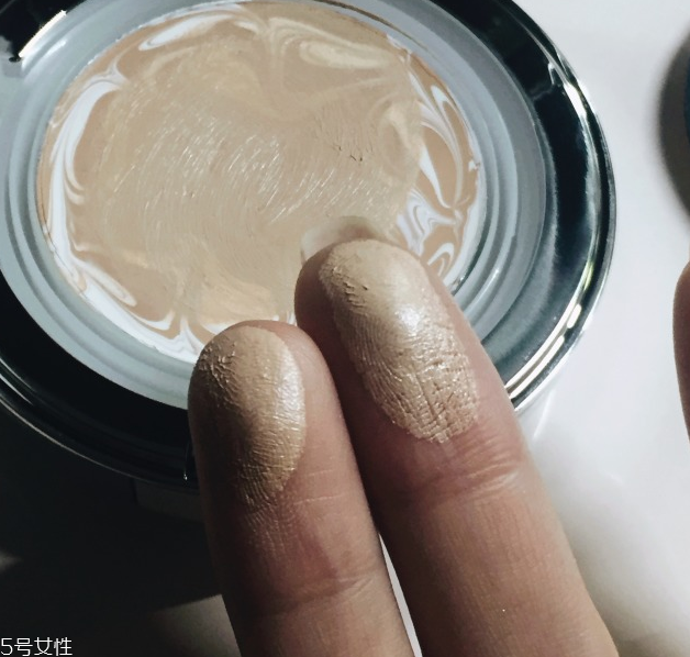 愛敬氣墊13號(hào)色怎么樣？愛敬氣墊水粉霜使用心得