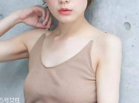如何有效的預(yù)防頸椎?。拷棠阋惶最i椎病治療方法