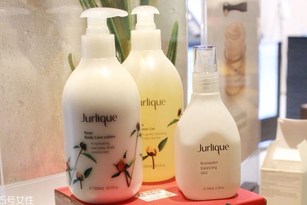 無(wú)香身體乳和香氛身體乳哪個(gè)好 脫皮有傷口用無(wú)香的