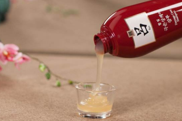 酸性洗發(fā)水適合護色嗎 非常適合燙染發(fā)質