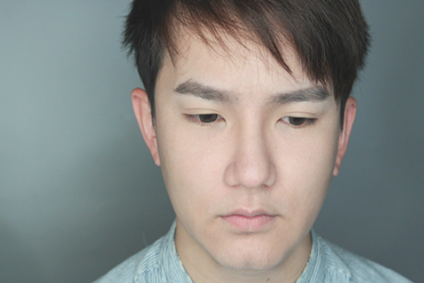 屌絲也能變男神，一個(gè)男人的化妝全過(guò)程