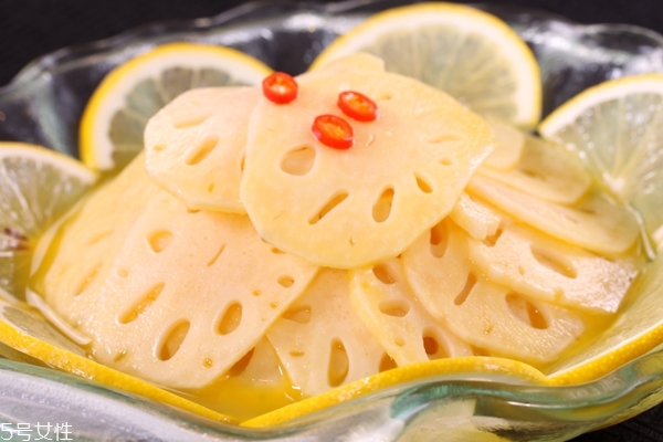 蓮藕為什么會(huì)變黑 是正?，F(xiàn)象