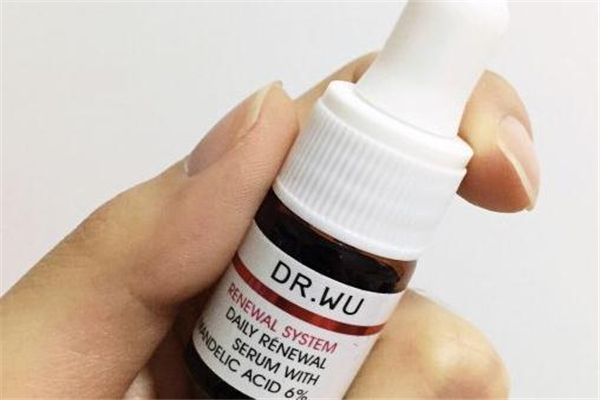 杏仁酸不能和什么一起用 避開果酸類產品
