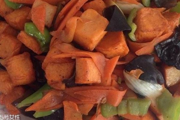 魚豆腐是魚肉還是豆腐 吃魚豆腐會(huì)胖嗎