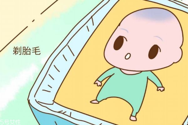 寶寶滿(mǎn)月剃頭好嗎 滿(mǎn)月剃胎發(fā)不可行