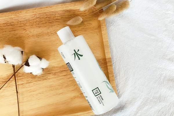 三草兩木薏仁系列怎么樣 三草兩木薏仁護(hù)膚套裝評(píng)測