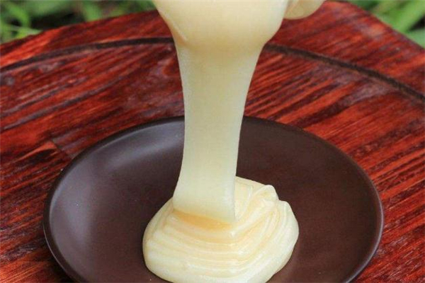 蜂王漿血糖高的人可以吃嗎 適量食用沒(méi)影響