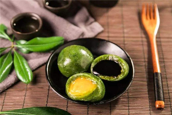 吃青團(tuán)會上火嗎 食用要適量