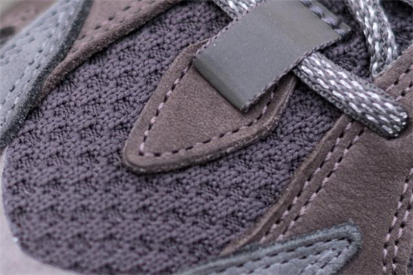yeezy 700 v2 geode測評(píng) 椰子700geode實(shí)物上腳效果
