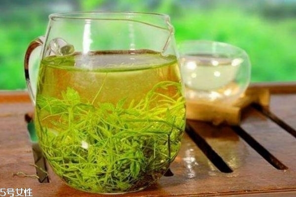 絞股藍(lán)茶多少錢(qián)一斤 絞股藍(lán)泡水喝的副作用