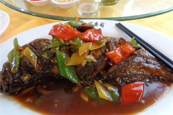 紅燒石斑魚(yú)的做法 家常做法很簡(jiǎn)單