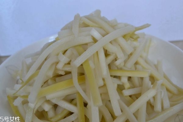 酸筍有什么營養(yǎng)價值 酸筍的功效與作用