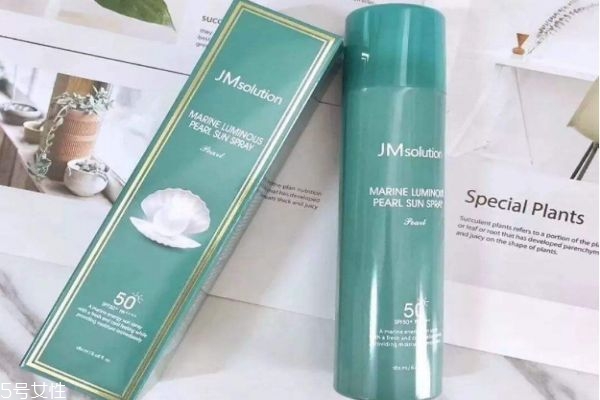 噴防曬噴霧前要做什么 防曬噴霧出門(mén)前多久用