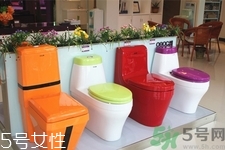 馬桶漏水的原因？馬桶漏水如何修理？