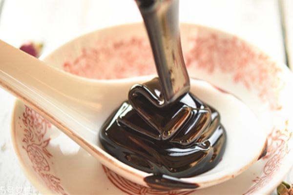 膏方適合什么年齡 膏方什么時(shí)候吃最好