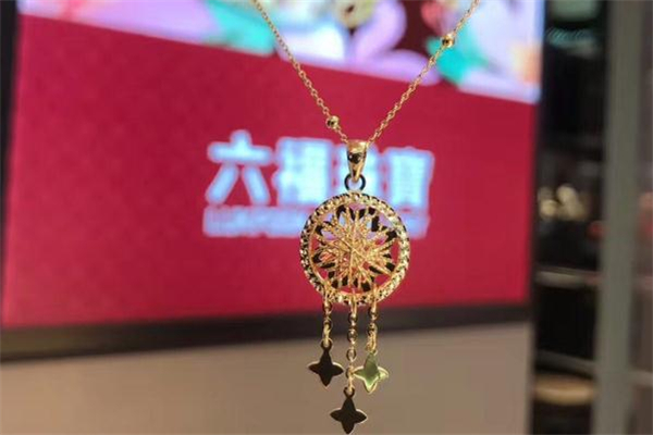 六福珠寶捕夢(mèng)網(wǎng)項(xiàng)鏈多少錢(qián) 六福捕夢(mèng)網(wǎng)只有香港有賣(mài)嗎