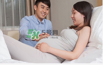 無痛分娩是全麻嗎？無痛分娩對腰有影響嗎？