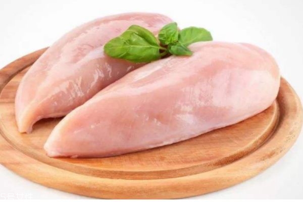 雞胸肉的市場價格是多少呢 雞胸肉應該怎么吃呢