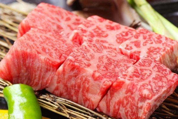 買(mǎi)回來(lái)的牛肉怎么清洗 吃牛肉的禁忌