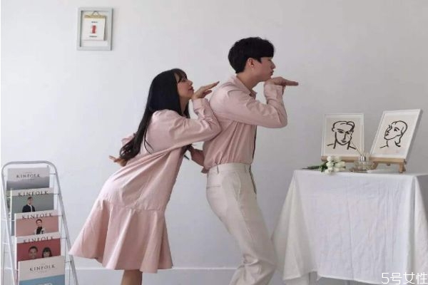 怎么判斷男友愛(ài)不愛(ài)我 試探男朋友愛(ài)不愛(ài)我的套路