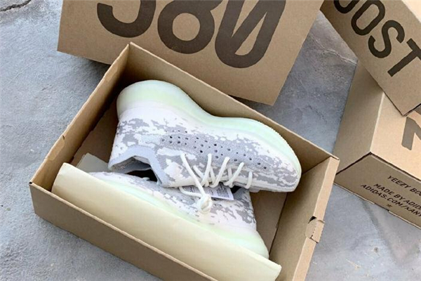 椰子380外星人開箱測(cè)評(píng)-yeezy 380 alien實(shí)物上腳圖