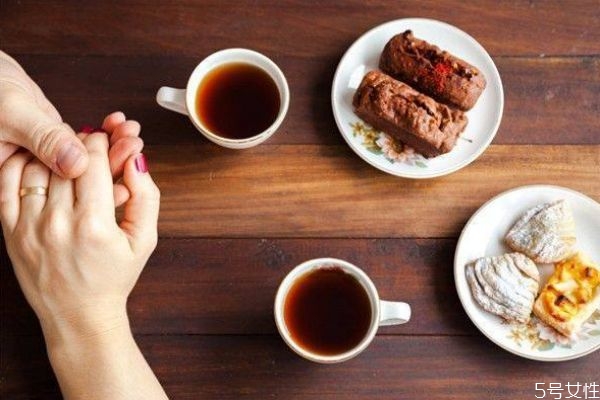 網(wǎng)戀可靠嗎 四招教你應(yīng)對(duì)網(wǎng)戀陷阱