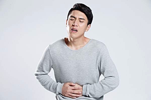 練瑜伽可以改善便秘嗎 做什么運(yùn)動(dòng)對便秘有幫助