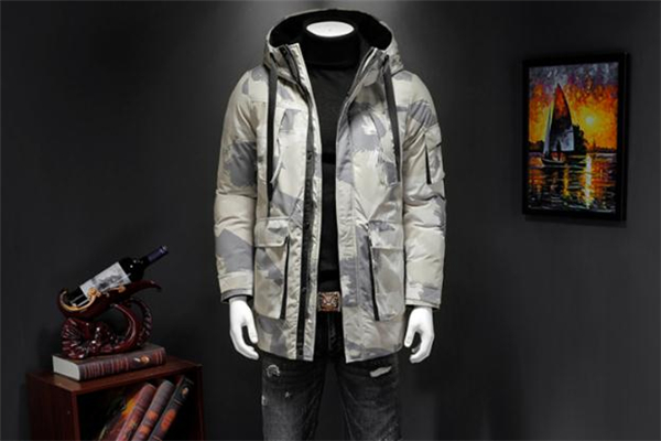 男生過(guò)年穿什么羽絨服好看 男士羽絨服潮流款式推薦