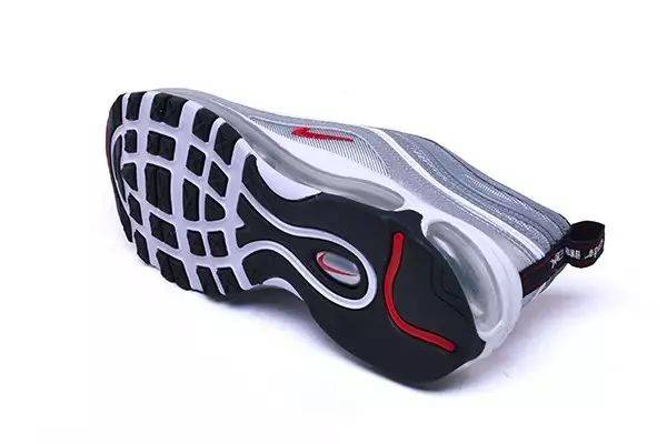 耐克AirMax97銀紫配色細節(jié)測評 個性又時尚的鞋子