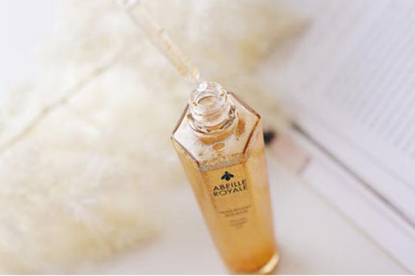 嬌蘭復原蜜和精華區(qū)別 嬌蘭復原蜜和精華順序