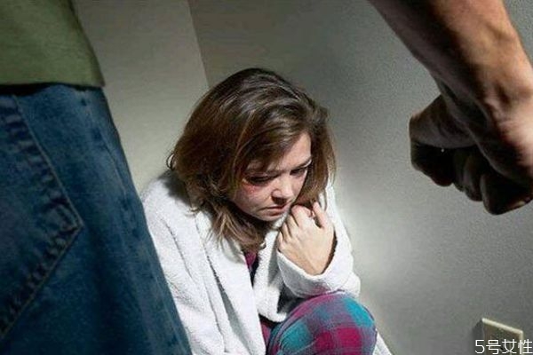 家暴男換個(gè)女友會改嗎 家暴的男人改好的幾率