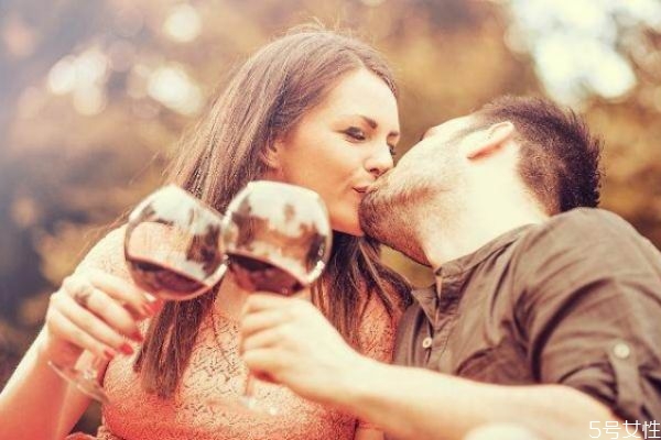 主動分手如何提復(fù)合 分手后怎么挽回