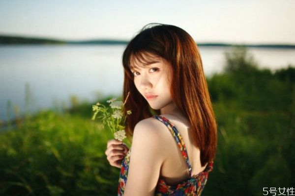 女生主動挽回男友會丟臉嗎 主動挽回男友的注意事項(xiàng)