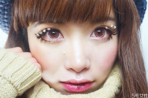 娃娃妝怎么畫(huà)好看 娃娃妝的減肥畫(huà)法