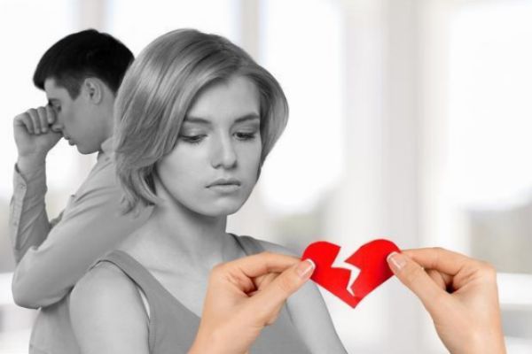 老婆出軌后隱瞞的表現 老婆出軌后的有這些反常表現